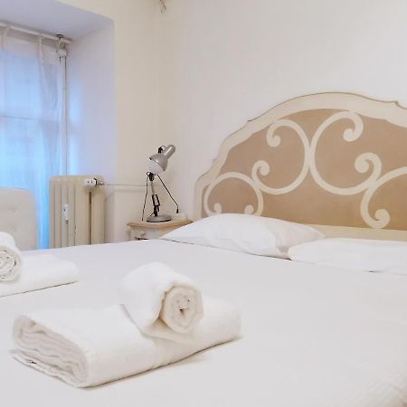 Porta Venezia & Giardini Montanelli Cozy Flat Lägenhet Milano Exteriör bild